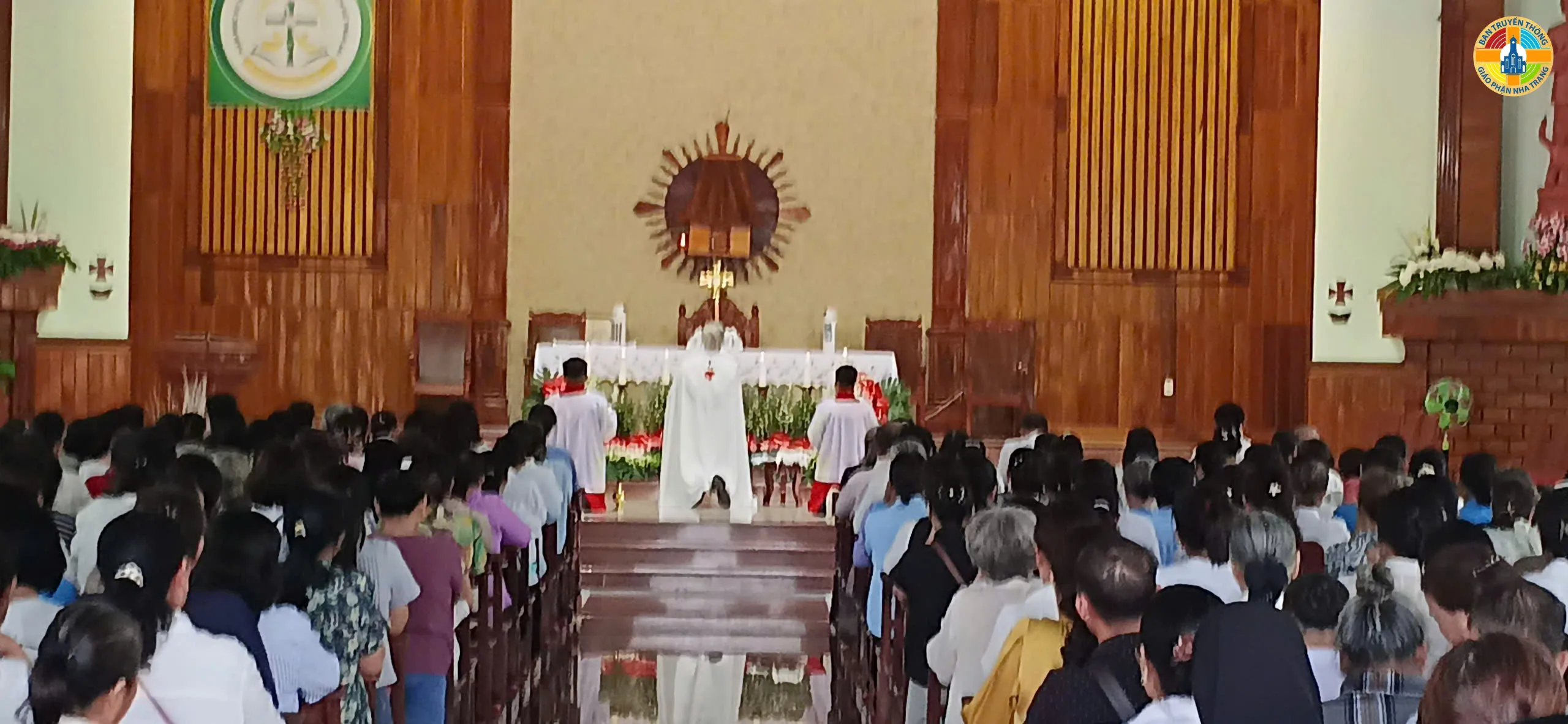Giáo Hạt Cam Ranh Hành Hương Đền Thánh Đức Mẹ Nhân Lành - Ảnh 2