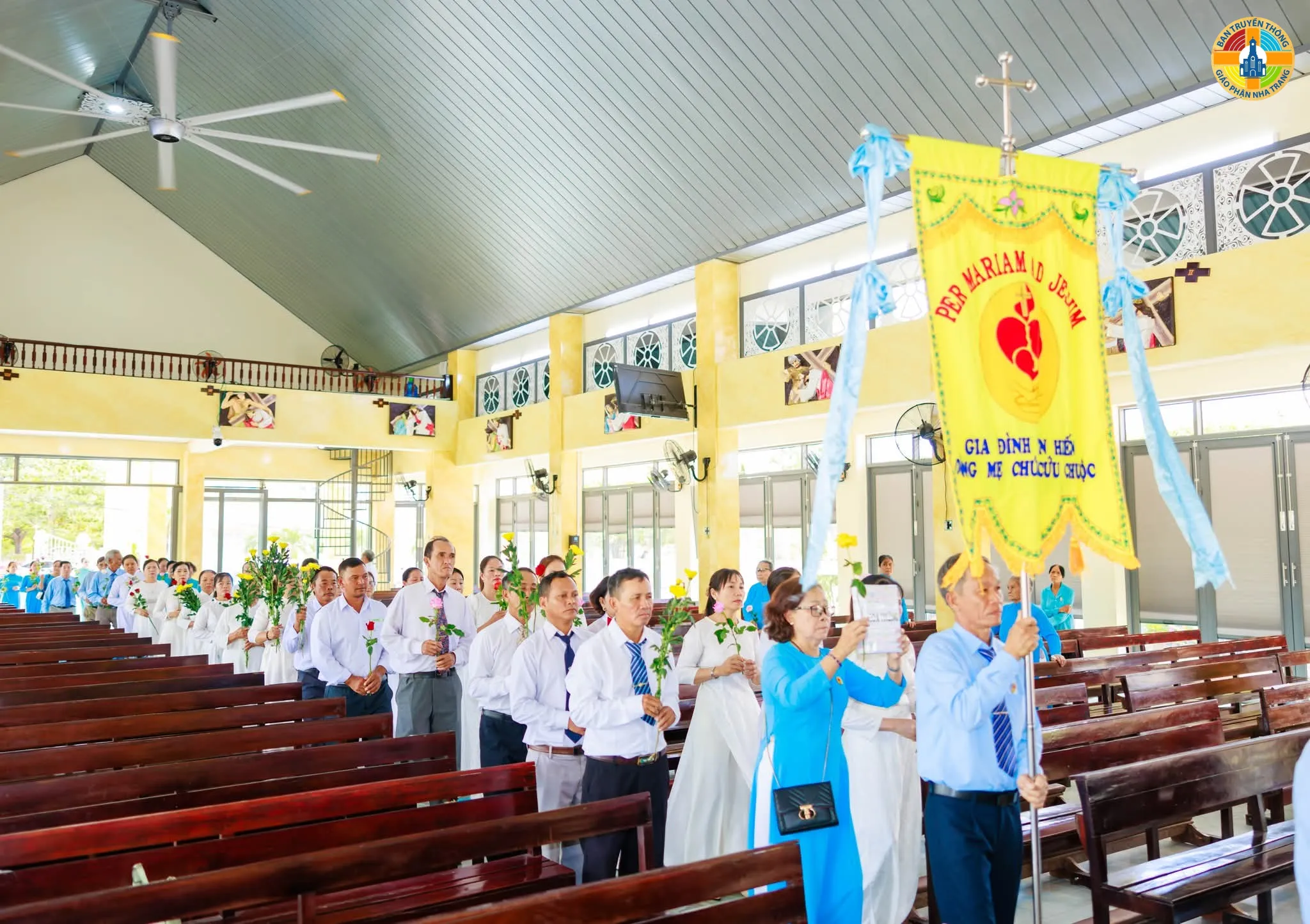 Giáo xứ Song Mỹ: Gia Đình Tận Hiến miền Ninh Sơn Mừng Lễ Bổn Mạng Đức Maria Trinh Nữ Vương - Ảnh 3