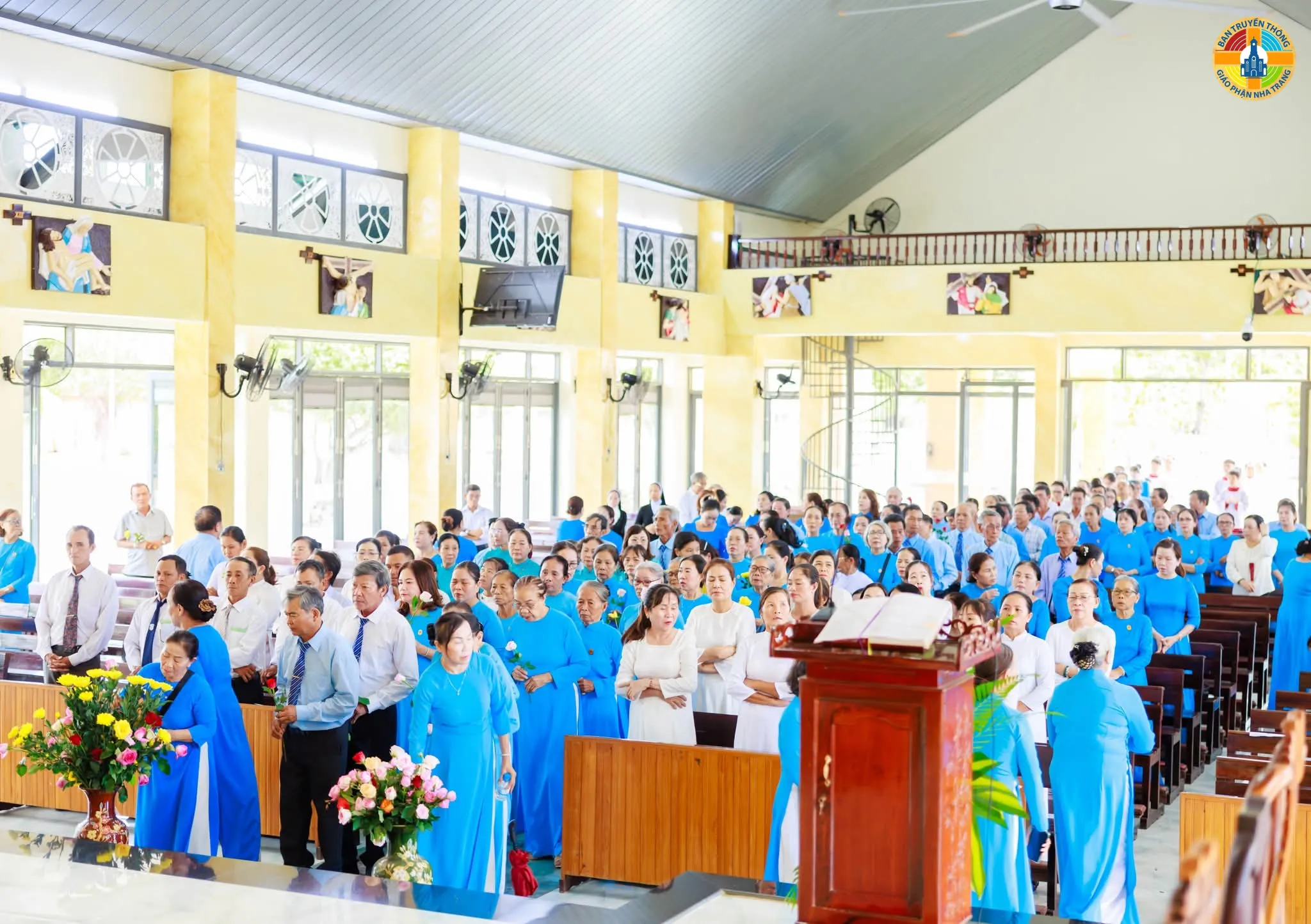 Giáo xứ Song Mỹ: Gia Đình Tận Hiến miền Ninh Sơn Mừng Lễ Bổn Mạng Đức Maria Trinh Nữ Vương - Ảnh 6