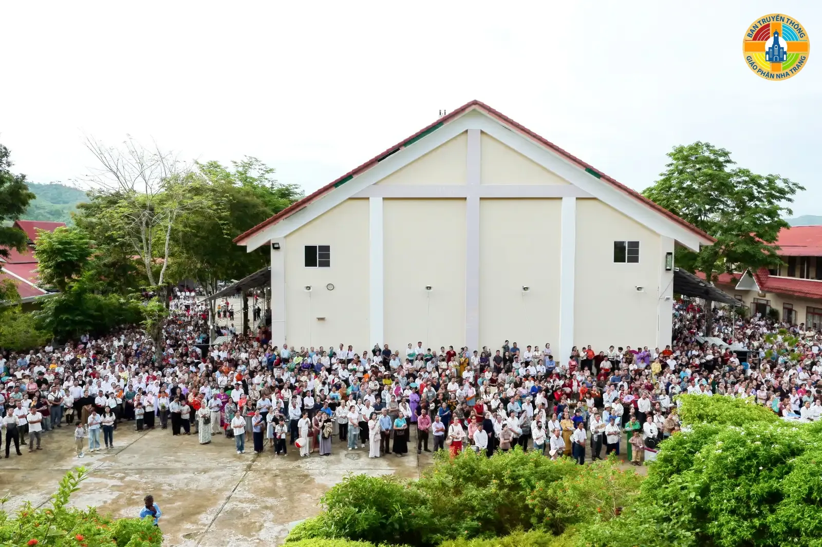 Giáo phận Nha Trang hành hương Đền thánh Mẹ Nhân Lành: Tâm tình tạ ơn hồng ân 69 năm thành lập - Ảnh 7