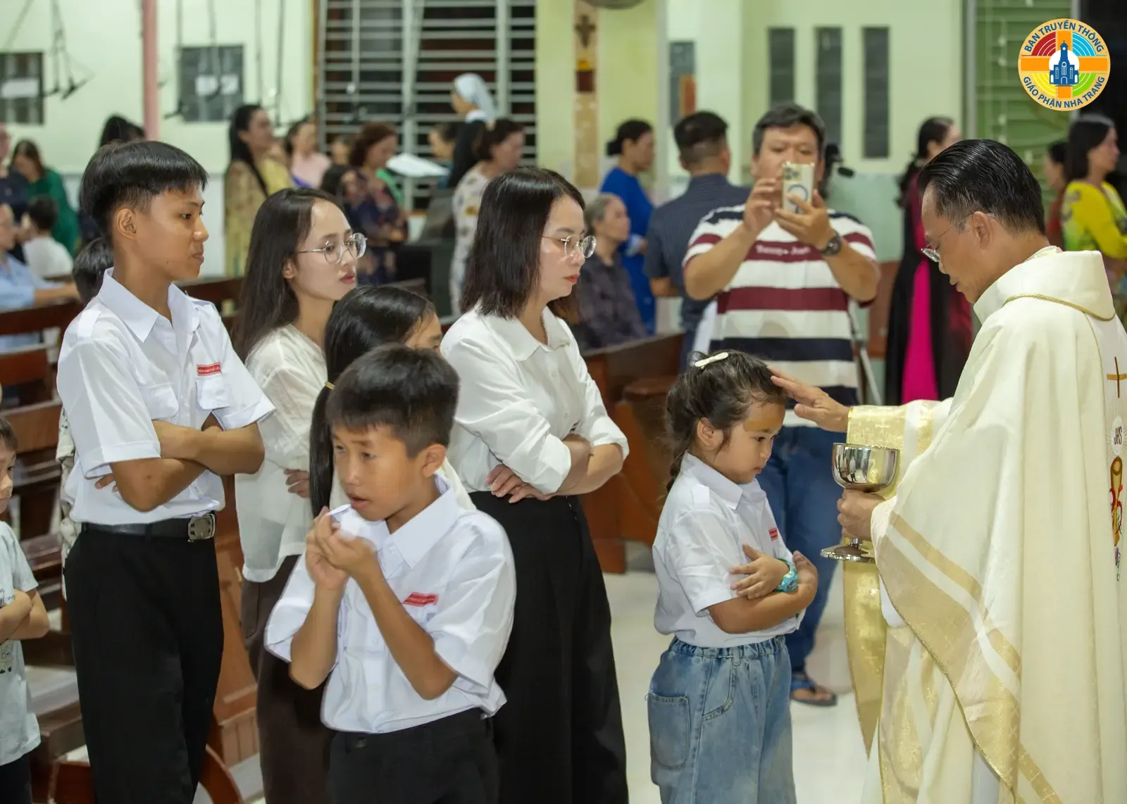 MỪNG NGÂN KHÁNH 25 NĂM LINH MỤC Linh mục Phêrô Trần Trọng Mỹ - Ảnh 5