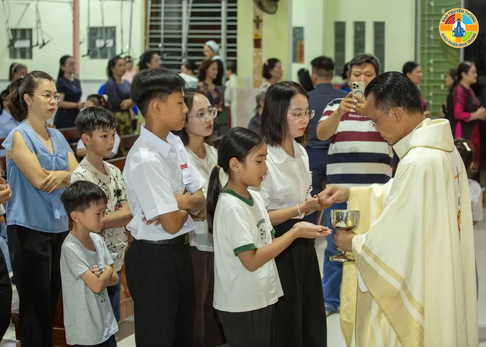 MỪNG NGÂN KHÁNH 25 NĂM LINH MỤC Linh mục Phêrô Trần Trọng Mỹ - Ảnh 6