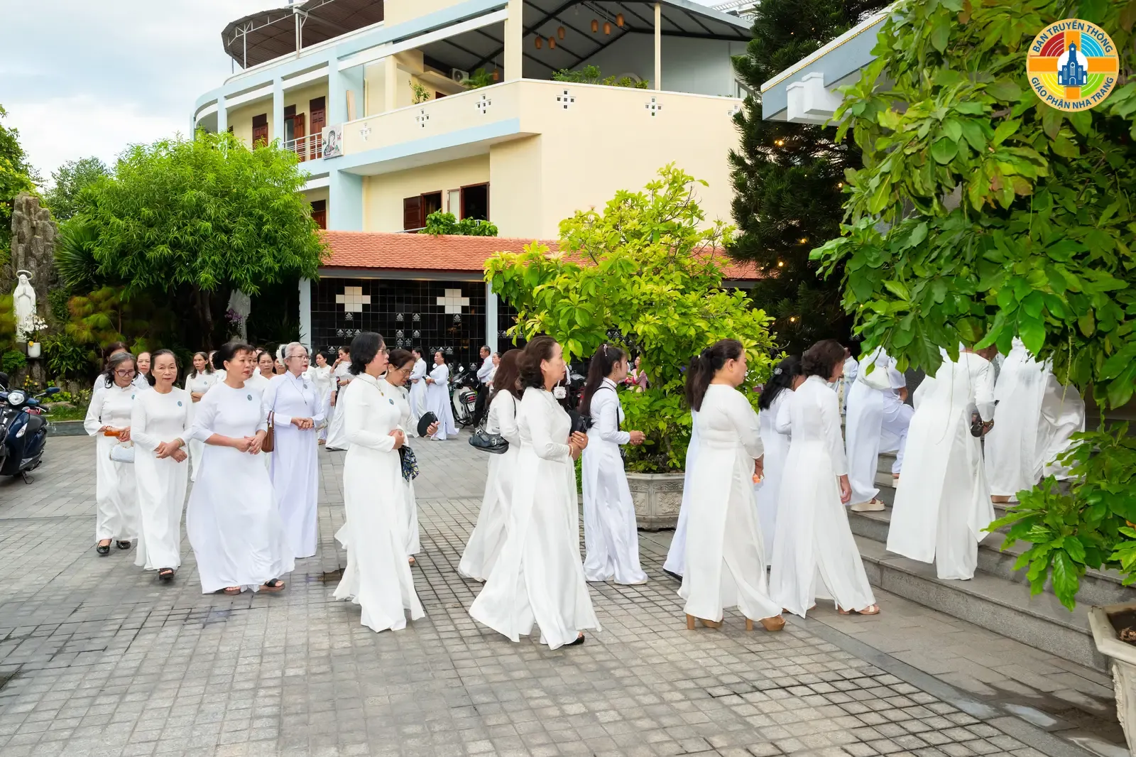 Giáo Xứ Bắc Thành Mừng Kính Thánh Monica: Bổn Mạng Ca Đoàn và Các Bà Mẹ Công Giáo - Ảnh 9