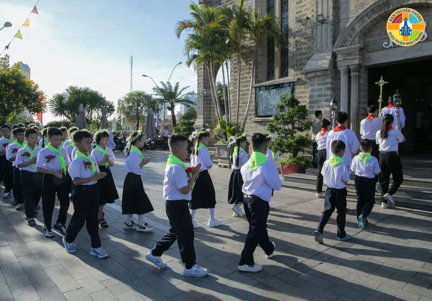 Giáo xứ Chánh Tòa Nha Trang: Các Em Thiếu Nhi Hân Hoan Đón Chúa Giêsu Thánh Thể Lần Đầu - Ảnh 3