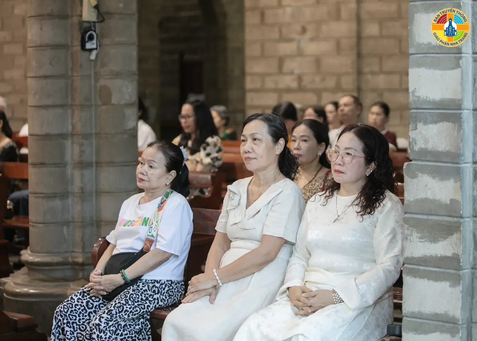 Thánh Lễ Khai Mạc Tháng Mân Côi Tại Giáo Xứ Chánh Tòa Nha Trang - Ảnh 5