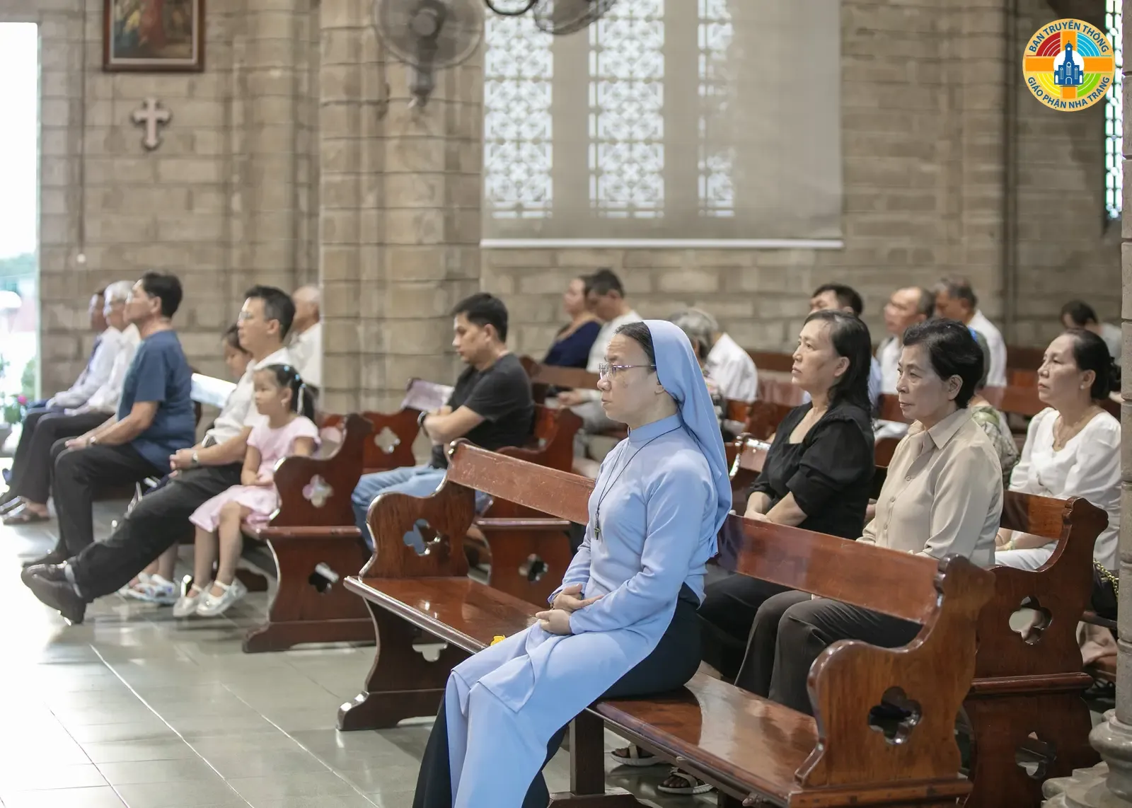 Thánh Lễ Khai Mạc Tháng Mân Côi Tại Giáo Xứ Chánh Tòa Nha Trang - Ảnh 7