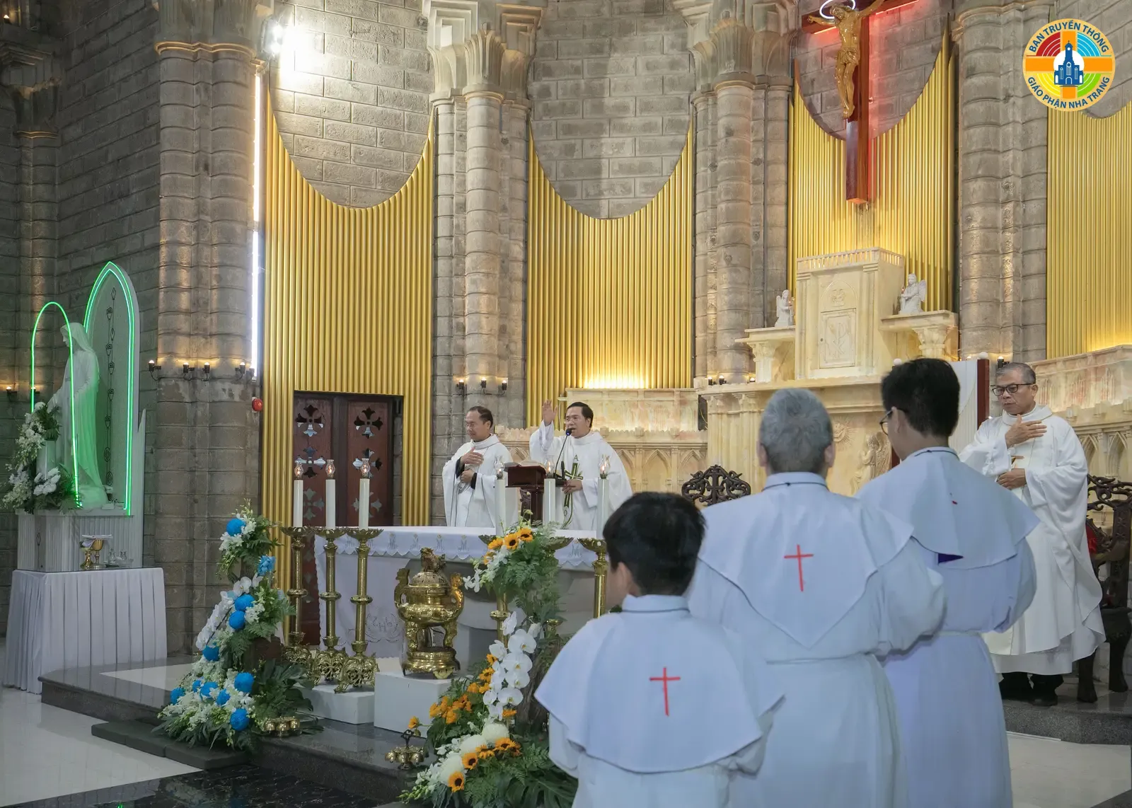 Toàn văn bài giảng trong Thánh lễ Mừng Kính Lễ Đức Mẹ Mân Côi - Bổn Mạng Giáo họ Môi Khôi tại Giáo xứ Chánh Tòa Nha Trang - Ảnh 9