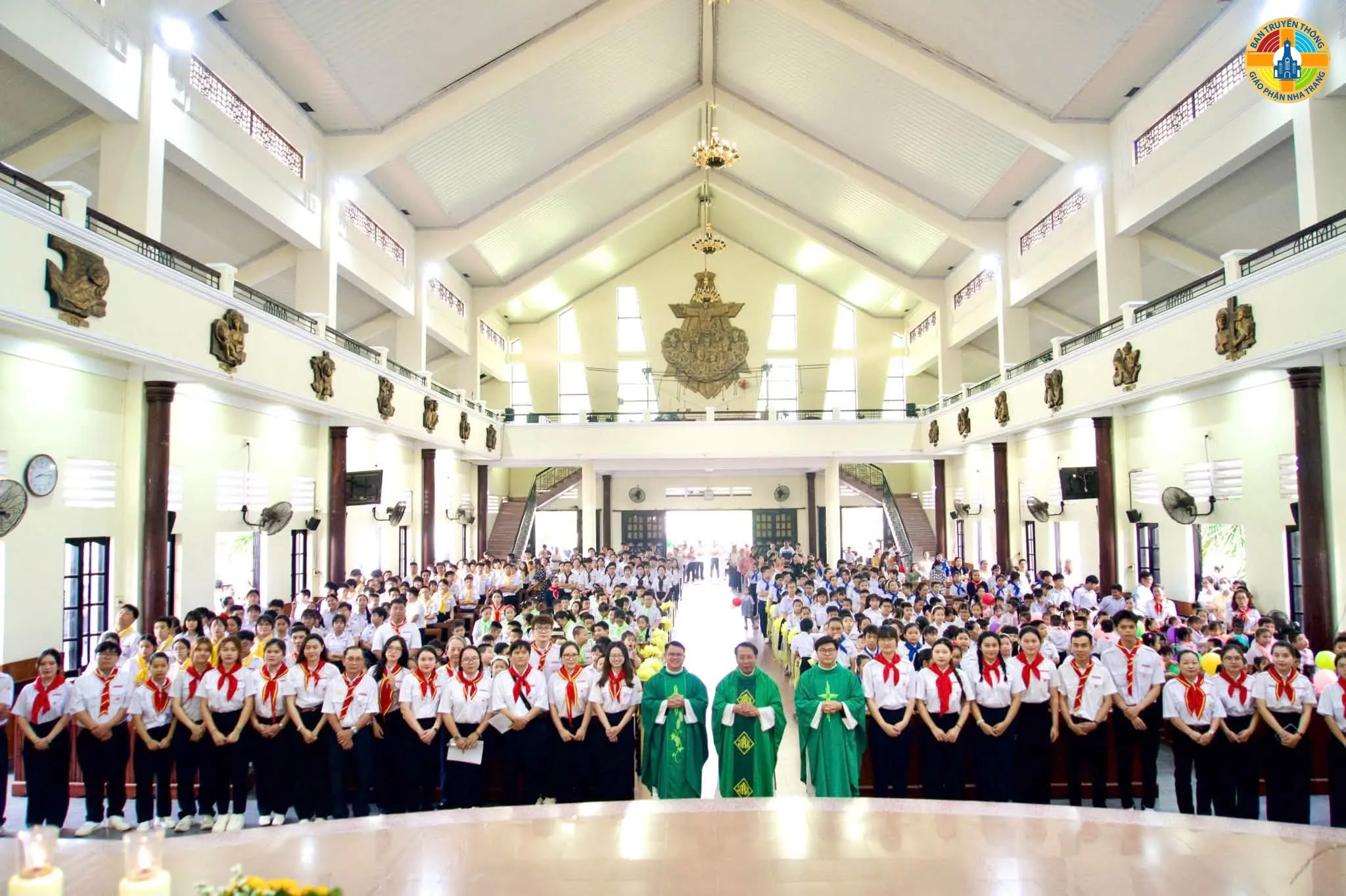 Thánh lễ Khai Giảng Năm Học Giáo Lý 2026-2027 tại Giáo Xứ Chợ Mới - Ảnh 10