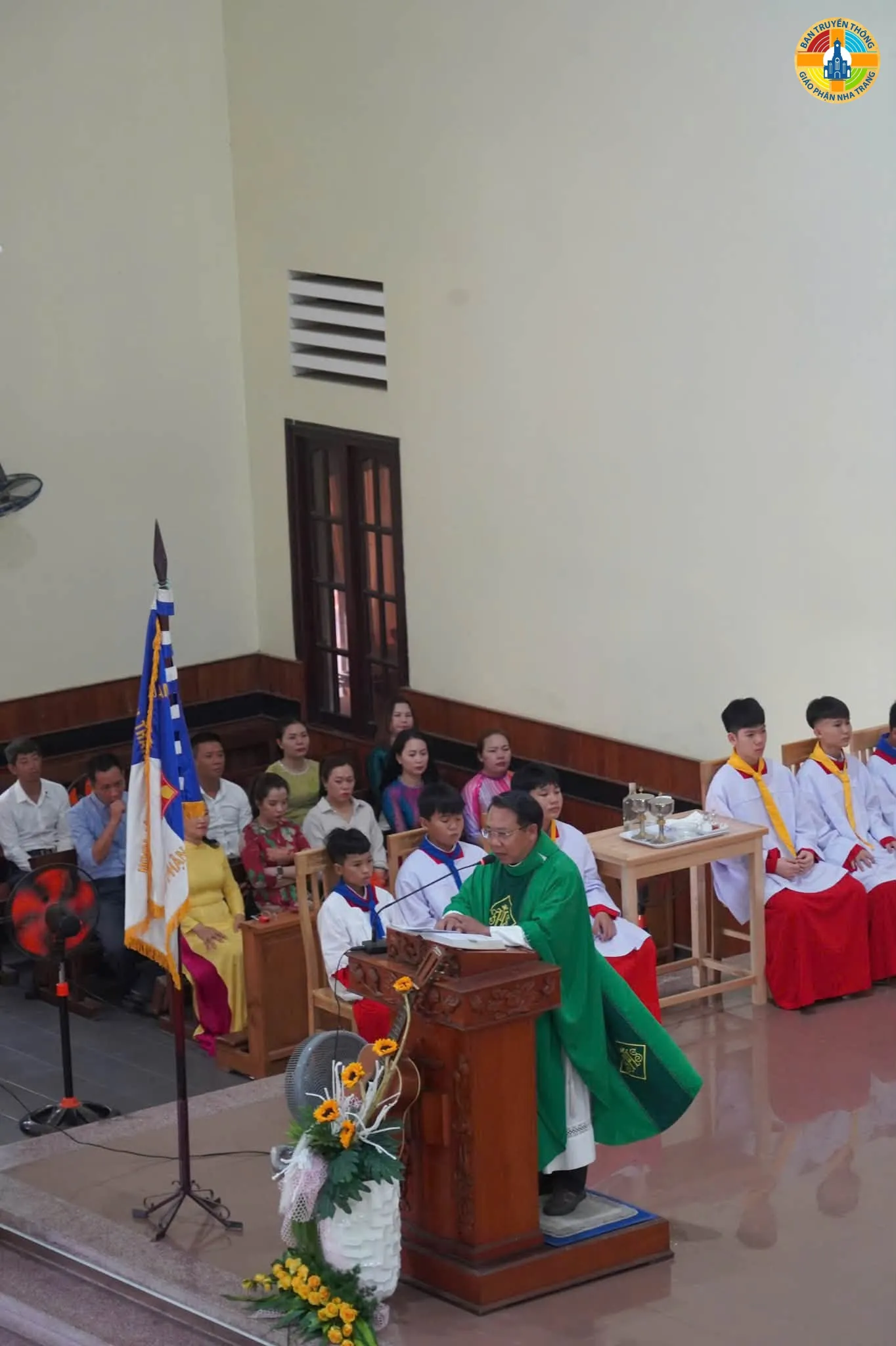 Thánh lễ Khai Giảng Năm Học Giáo Lý 2026-2027 tại Giáo Xứ Chợ Mới - Ảnh 8