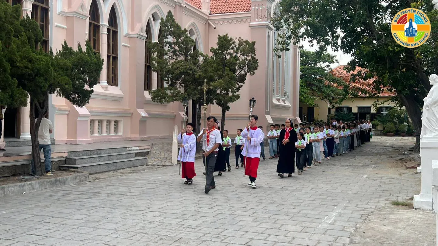 Thánh lễ Khai Giảng Năm học Giáo lý 2026-2027 tại Giáo xứ Hộ Diêm - Giáo Phận Nha Trang - Ảnh 7