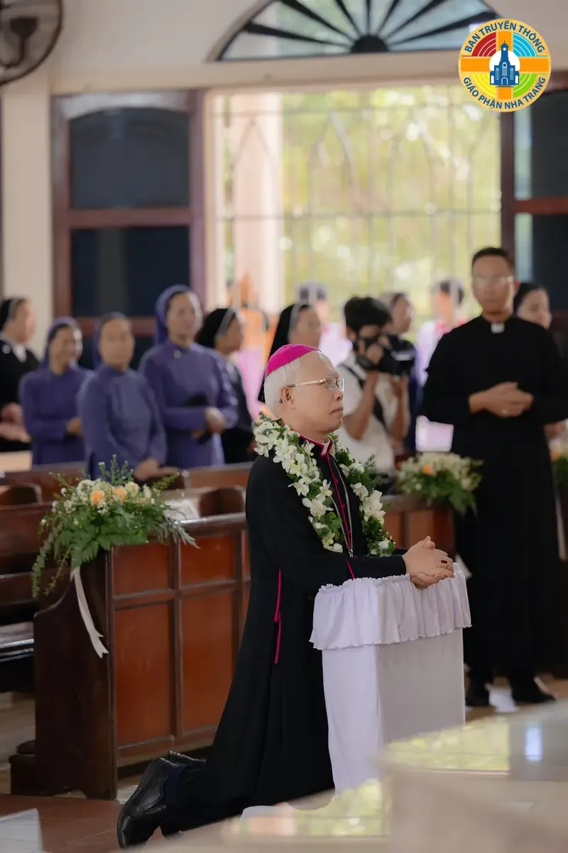 Giáo Xứ Hòa Nghĩa: Thánh Lễ Tạ Ơn và Toàn Văn Bài Giảng - 60 Năm Thành Lập Giáo xứ Hòa Nghĩa Và Bế Mạc Năm Thánh - Ảnh 2