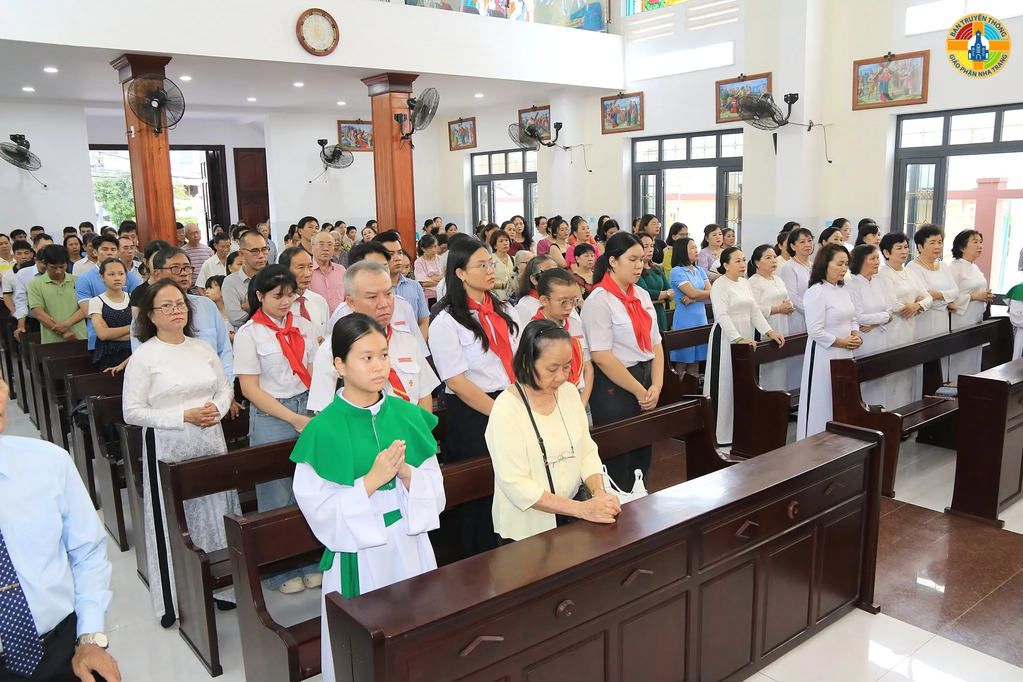 Giáo Xứ Hòa Thuận Hân Hoan Đón Cha Phó Giuse Phạm Bảo Trường - Ảnh 10