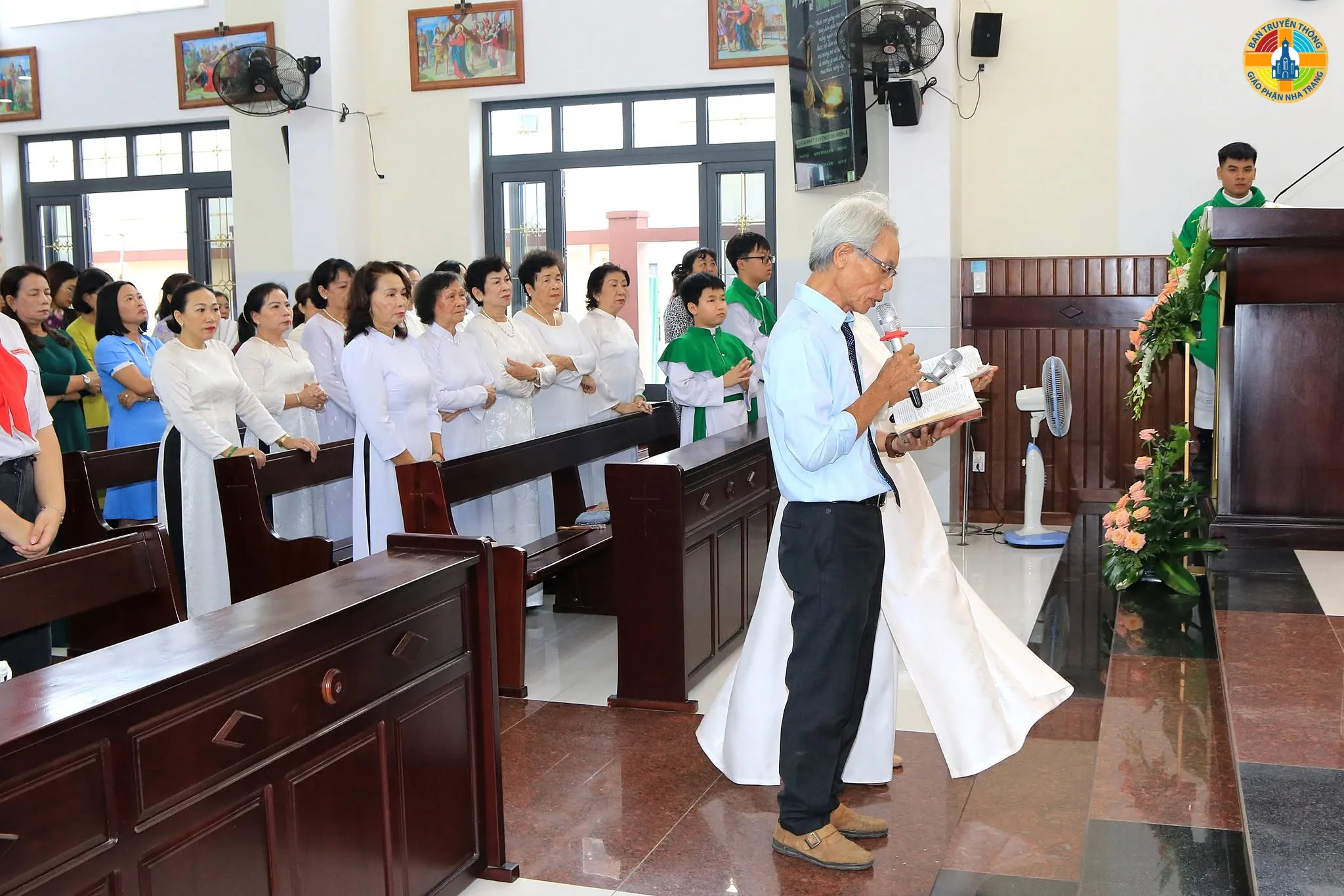 Giáo Xứ Hòa Thuận Hân Hoan Đón Cha Phó Giuse Phạm Bảo Trường - Ảnh 12