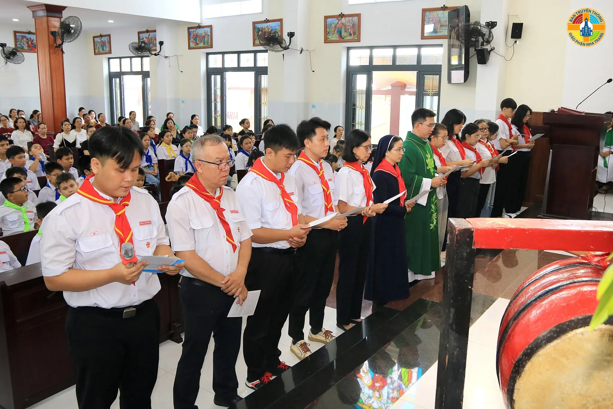 Giáo xứ Hòa Thuận Khai Giảng Năm Học Giáo Lý 2026-2027: Lớn Lên Trong Đức Tin Và Sứ Mạng - Ảnh 11