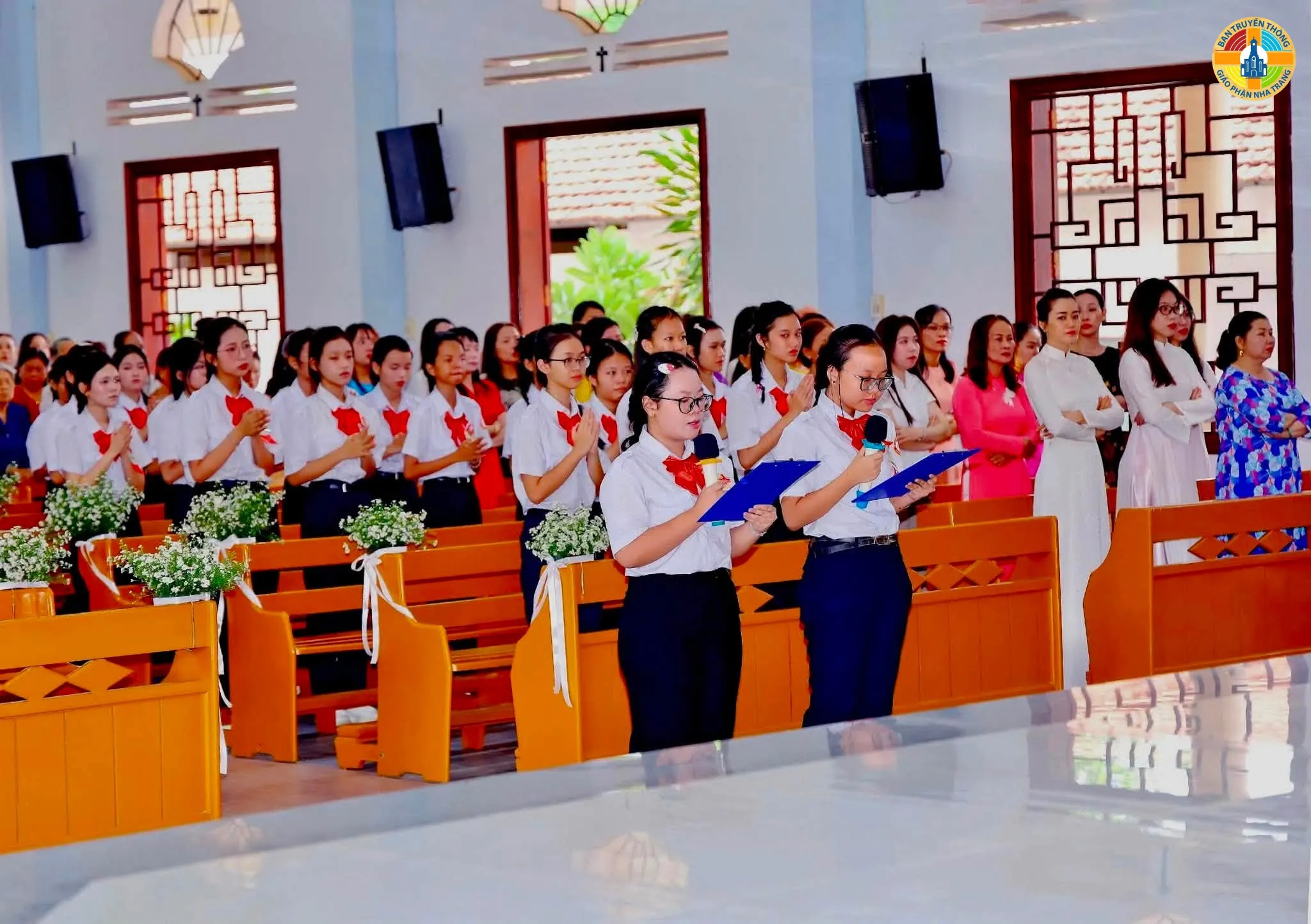 Giáo Xứ Ngọc Thủy: Thiếu Nhi Lãnh Nhận Hồng Ân Thêm Sức, Can Đảm Sống Chứng Nhân - Ảnh 5