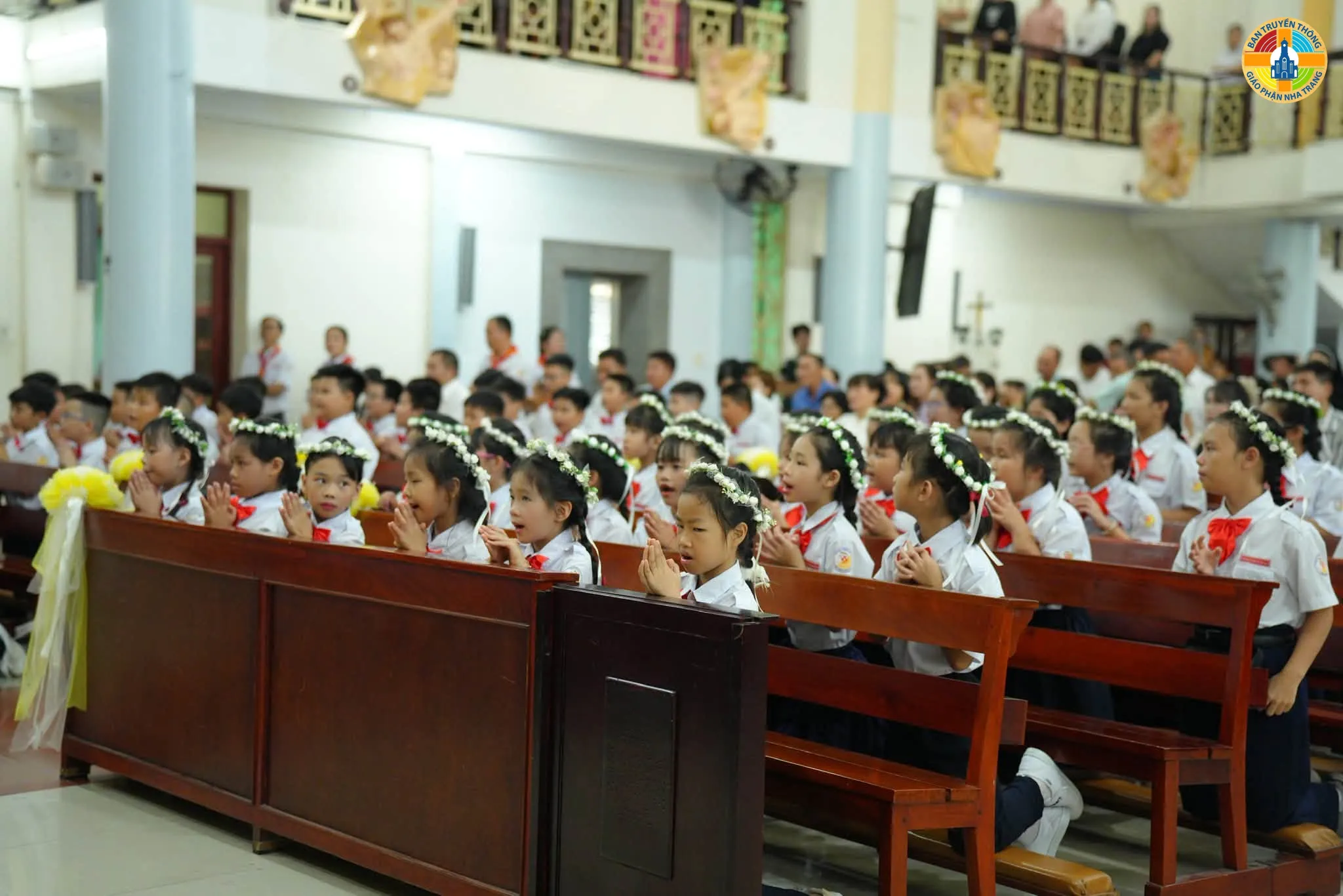 Giáo Xứ Phước Hòa: 62 Thiếu Nhi Rước Lễ Lần Đầu và Lãnh Nhận Bí Tích Hòa Giải - Ảnh 6