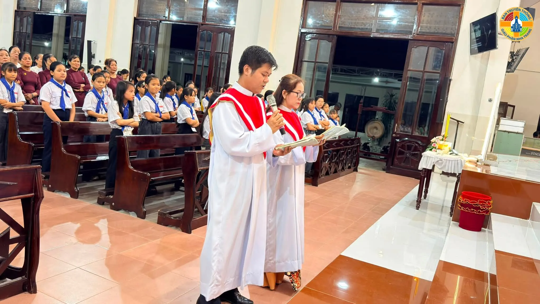 Giáo xứ Triệu Phong long trọng cử hành lễ kính hai Thánh Tông đồ Phêrô và Phaolô - Ảnh 5