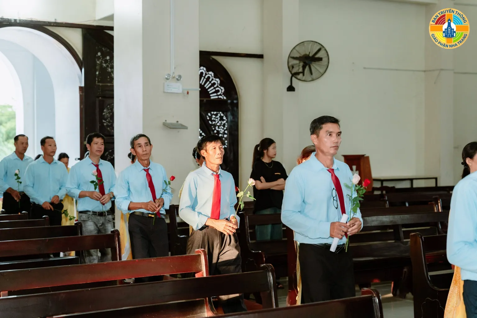 Giáo Xứ Vạn Giã Trang Trọng Mừng Lễ Hai Thánh Tông Đồ Phêrô và Phaolô 2026 - Ảnh 8