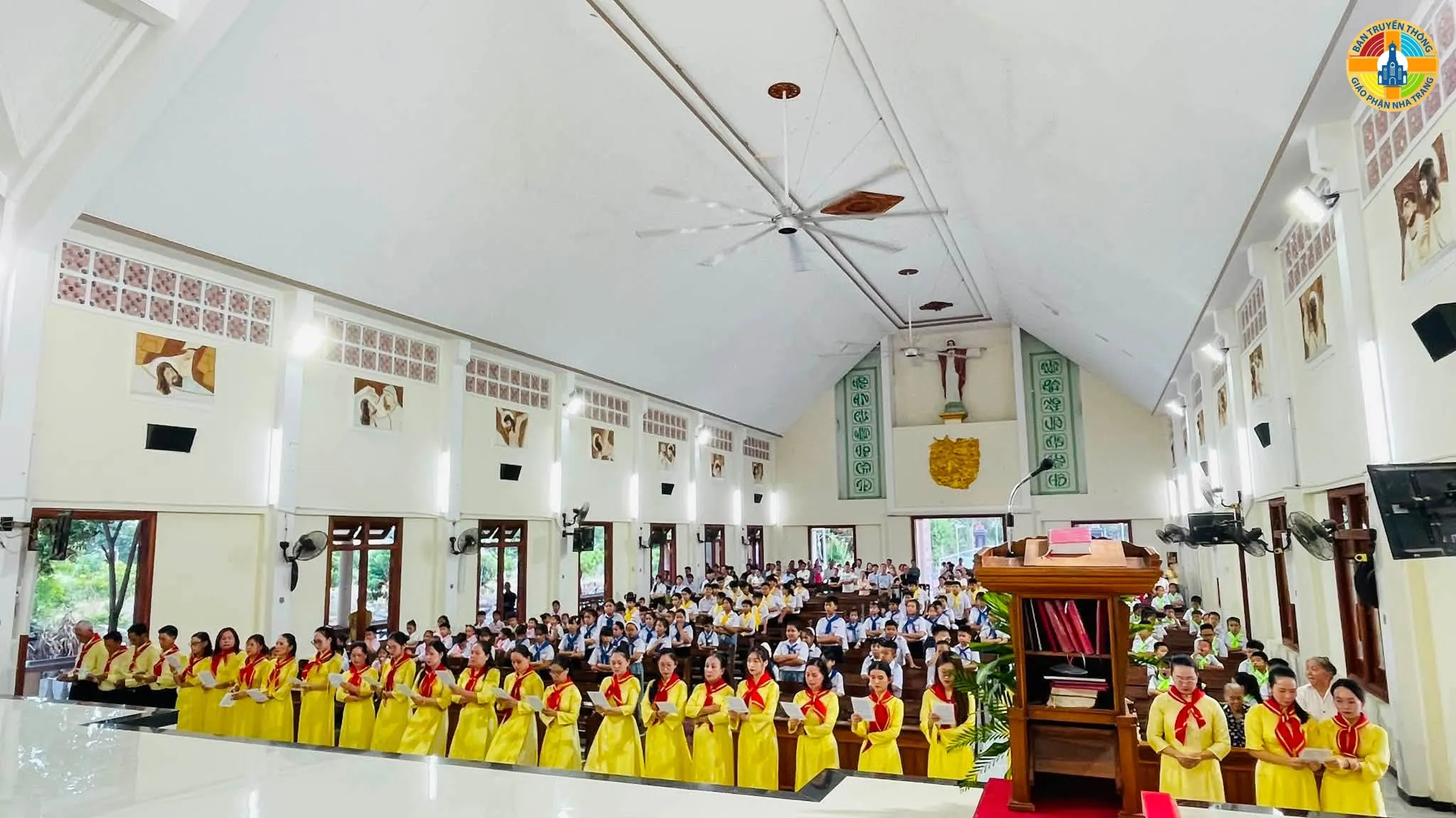 Thánh Lễ Khai Giảng Năm Học Giáo Lý 2026-2027 tại Giáo Xứ Vĩnh An - Giáo Phận Nha Trang - Ảnh 3