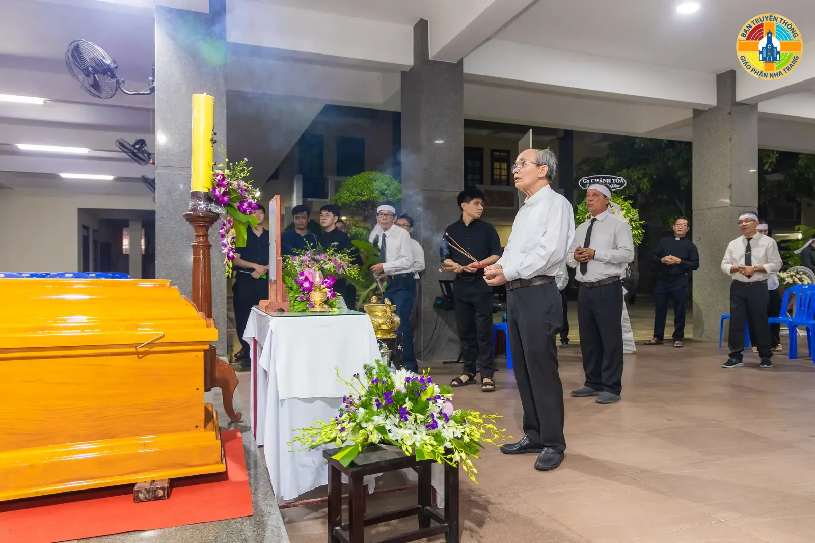 Nghi thức đón linh cữu Linh mục Phêrô Trương Trãi về Tòa Giám Mục Nha Trang  - Ảnh 1