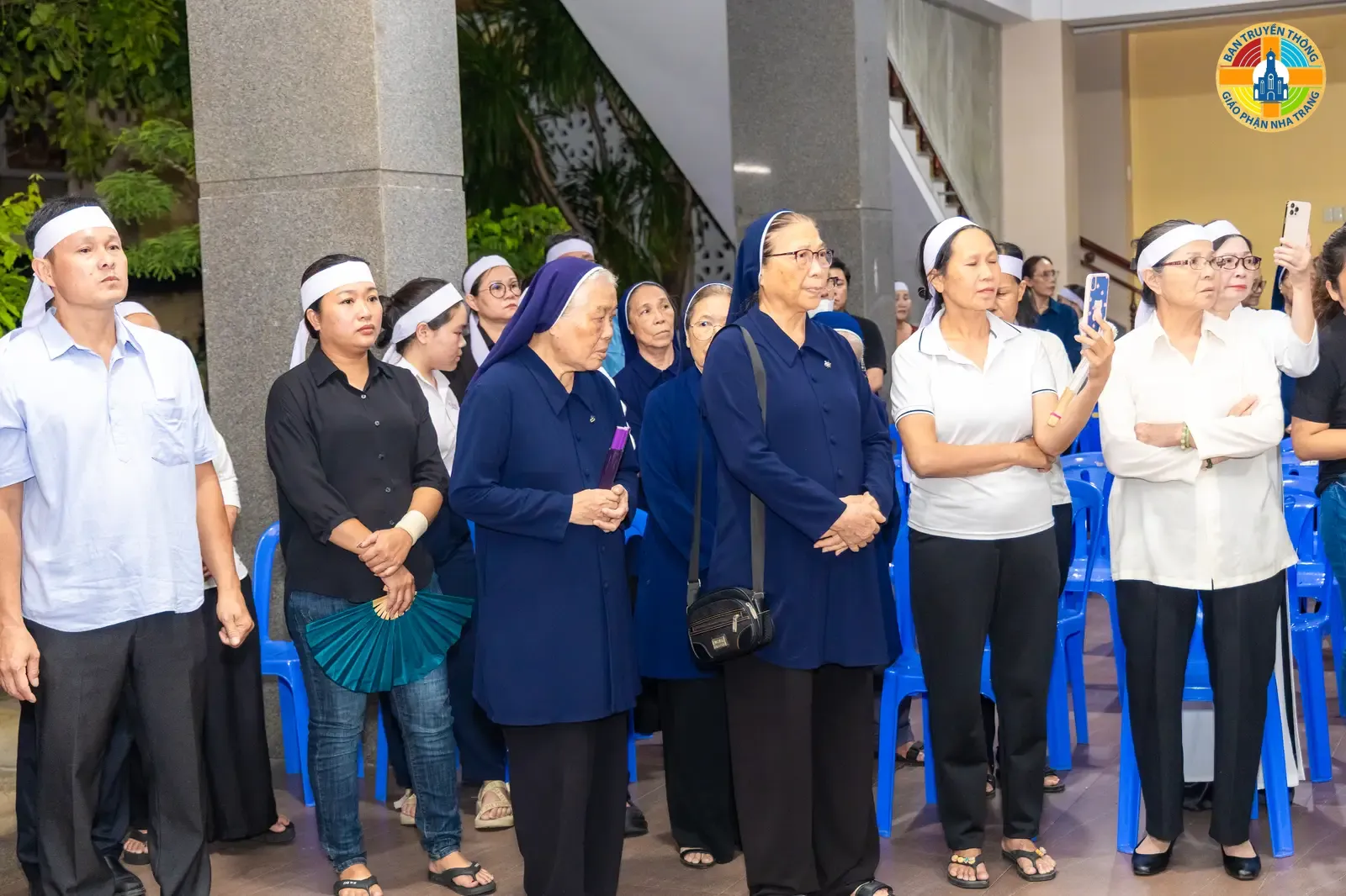 hinh-anh-nghi-thuc-don-linh-cuu-linh-muc-phero-truong-trai-ve-toa-giam-muc-nha-trang-gallery-34-1786196815.webp