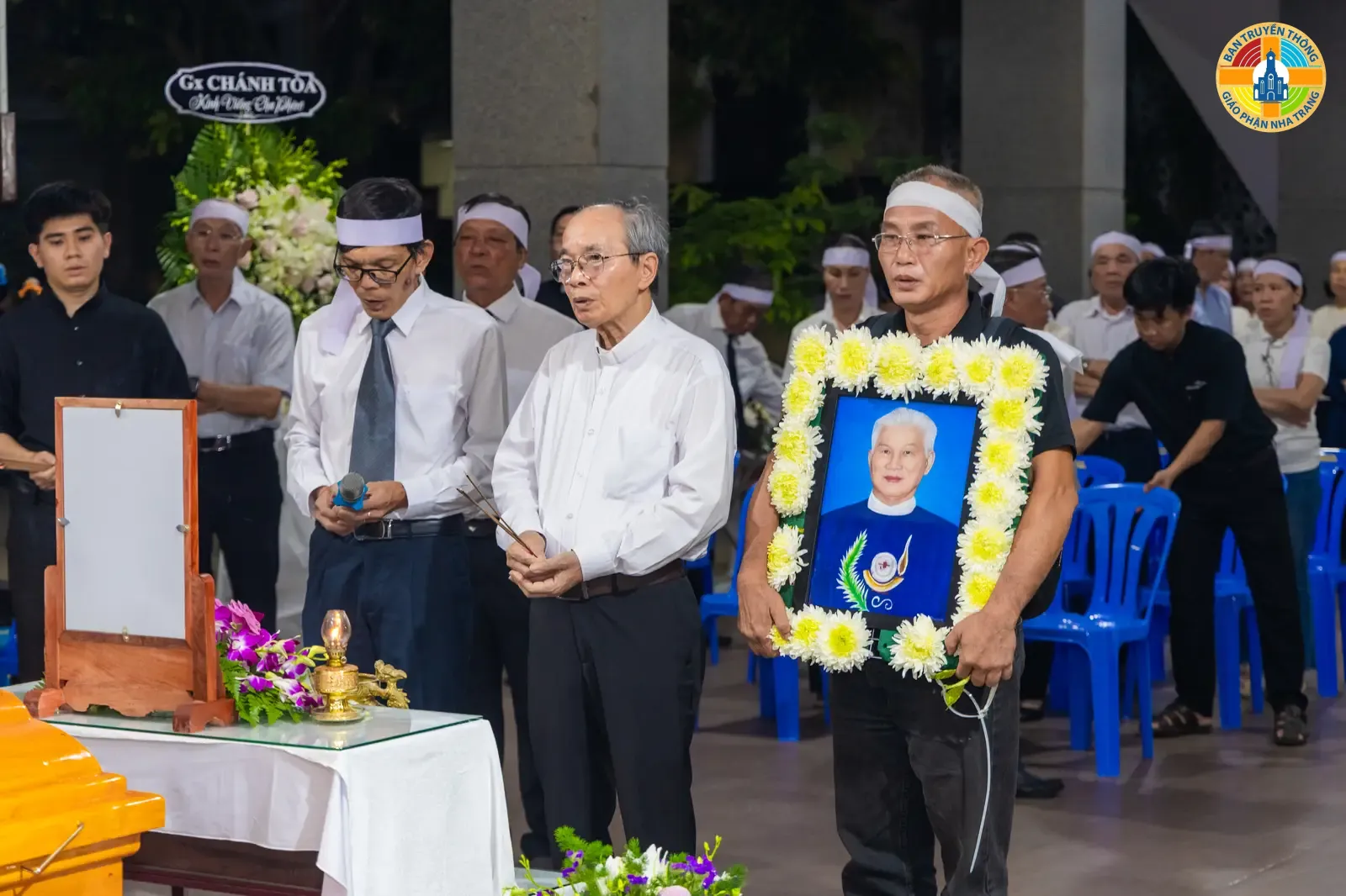 Nghi thức đón linh cữu Linh mục Phêrô Trương Trãi về Tòa Giám Mục Nha Trang  - Ảnh 4