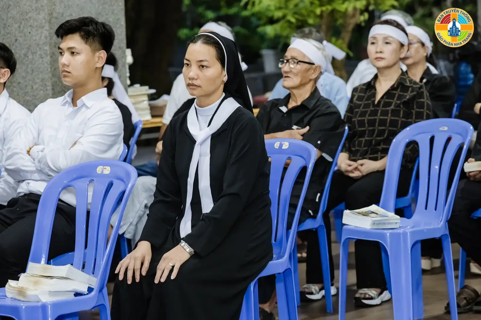 HÌNH ẢNH: Thánh lễ của các Linh mục gia quyến tại Buôn Mê Thuột cầu nguyện cho Linh Hồn Linh Mục Phaolô Trương Đức Thắng - Ảnh 9