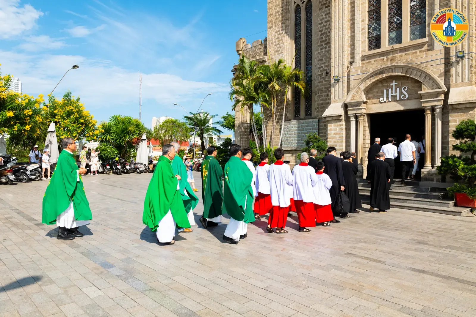 Thánh lễ Tạ ơn kỷ niệm Ngày Hội Ngộ Cùng Trở Về Mái Trường La San Xưa - La San Hội Ngộ lần thứ 8 - Ảnh 12