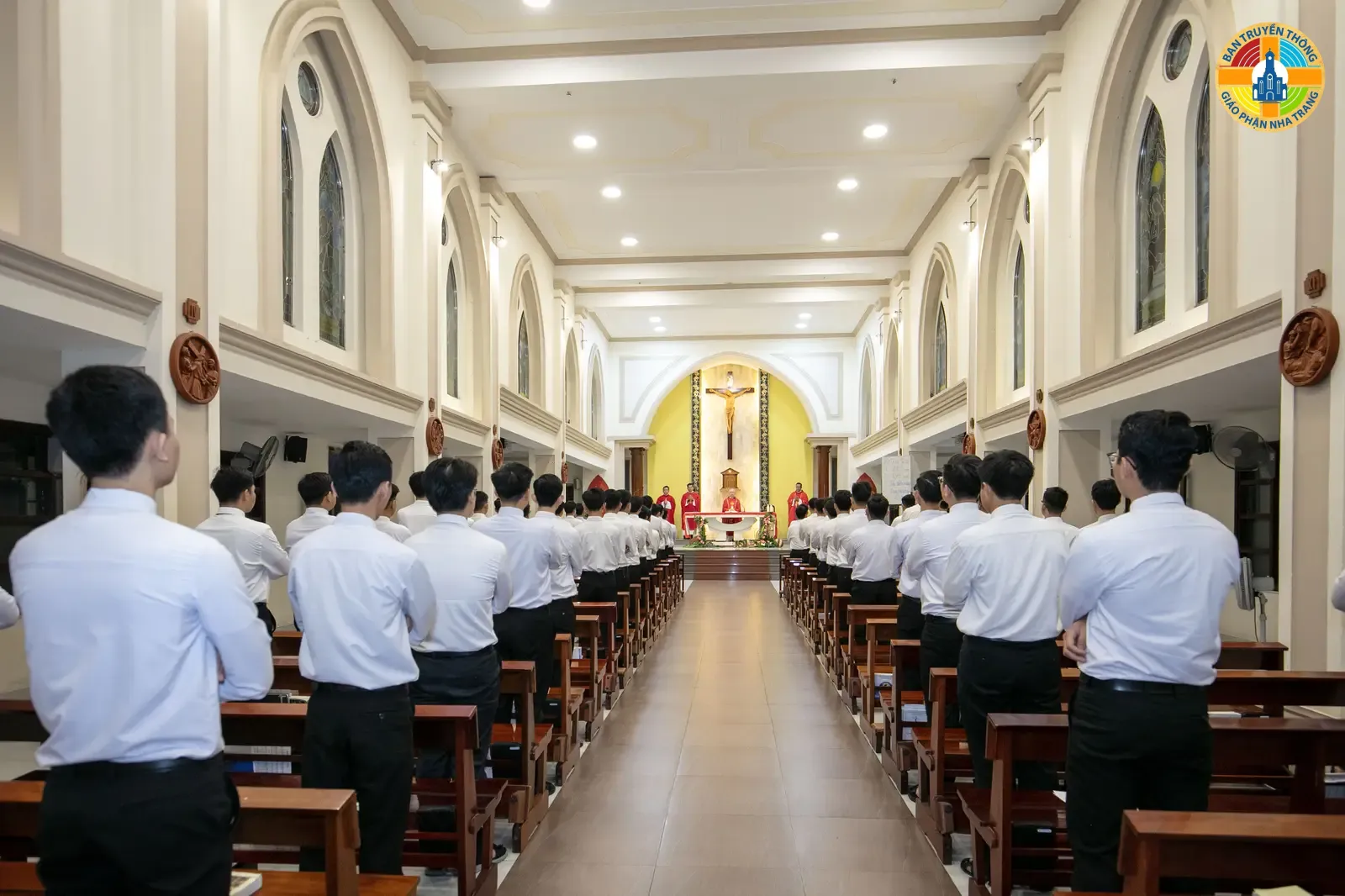 Hình ảnh và Toàn văn bài giảng của Đức Cha Giuse trong Thánh Lễ Khai Giảng Năm Học Chủng Viện Lâm Bích - Ảnh 12