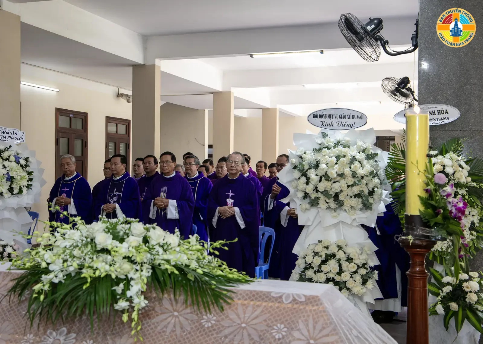 Hình Ảnh và Toàn văn bài giảng trong Thánh Lễ cầu nguyện cho Linh Hồn Linh Mục PHAOLÔ TRƯƠNG ĐỨC THẮNG - Linh mục các Giáo hạt thuộc miền Ninh Thuận - Ảnh 6