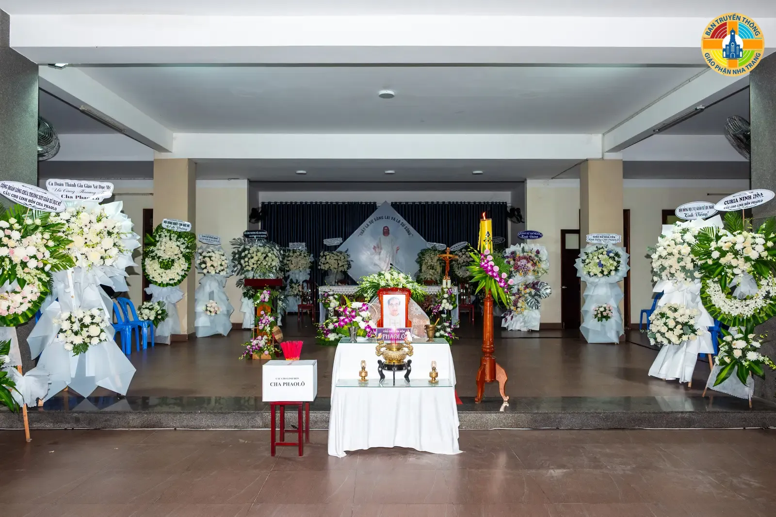 Thánh lễ cầu nguyện cho Linh Hồn Linh Mục PHAOLÔ TRƯƠNG ĐỨC THẮNG vào lúc 5g00 tại Tòa Giám Mục Nha Trang - Ảnh 1