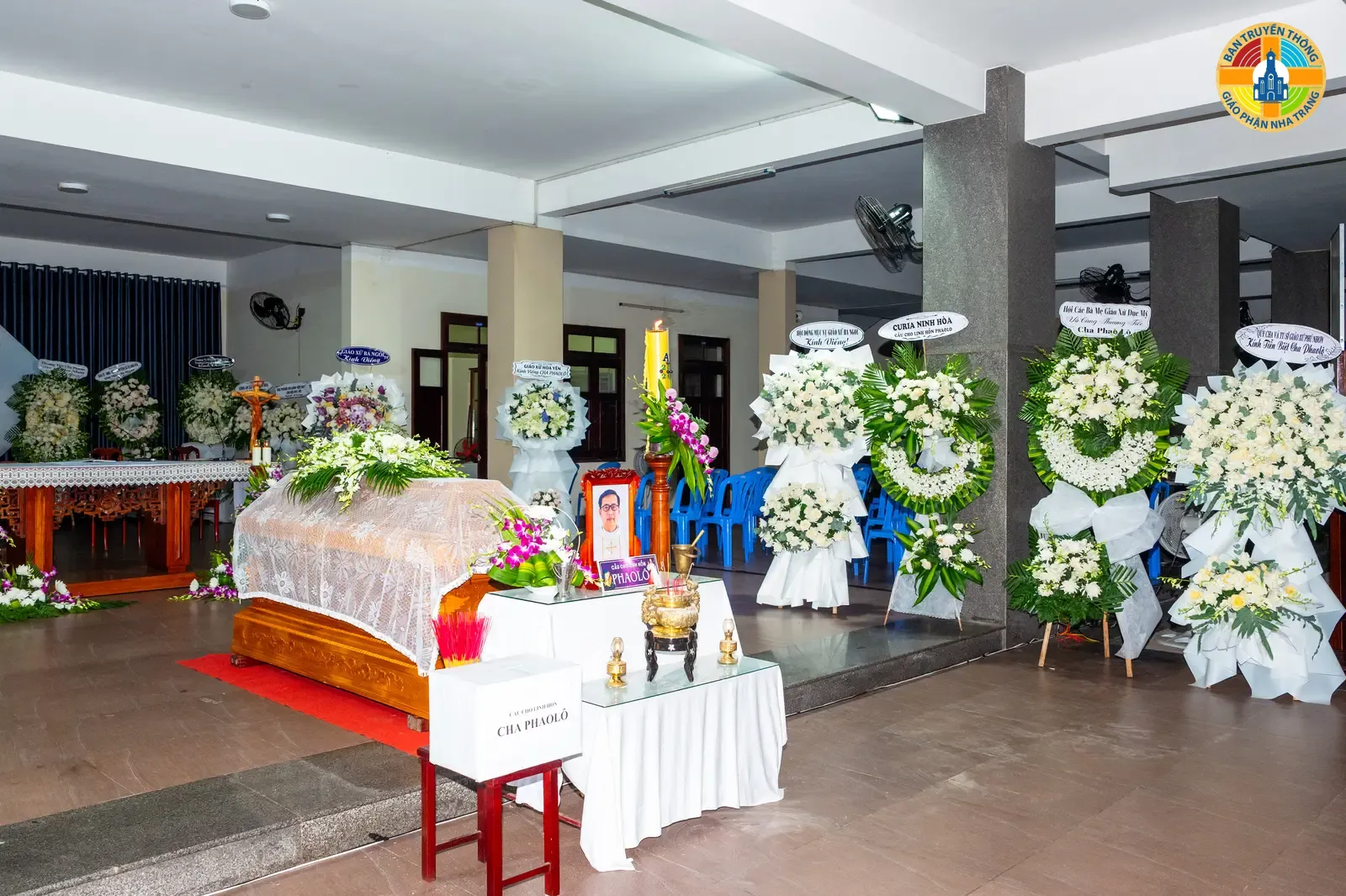 Thánh lễ cầu nguyện cho Linh Hồn Linh Mục PHAOLÔ TRƯƠNG ĐỨC THẮNG vào lúc 5g00 tại Tòa Giám Mục Nha Trang - Ảnh 2
