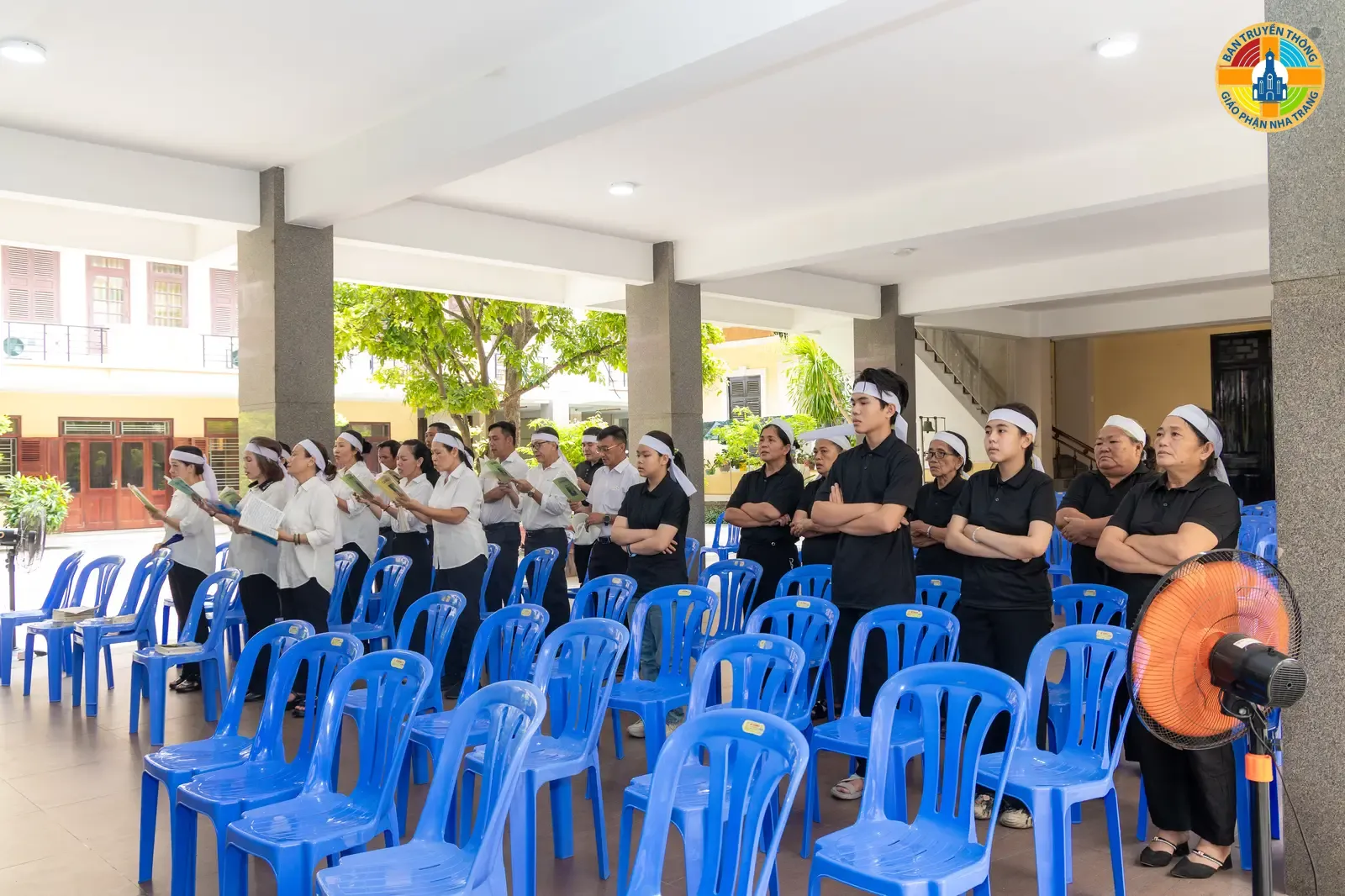 Thánh lễ cầu nguyện cho Linh Hồn Linh Mục Phêrô Trương Trãi của các Linh mục Giáo Hạt Cam Lâm và Cam Ranh - Ảnh 4