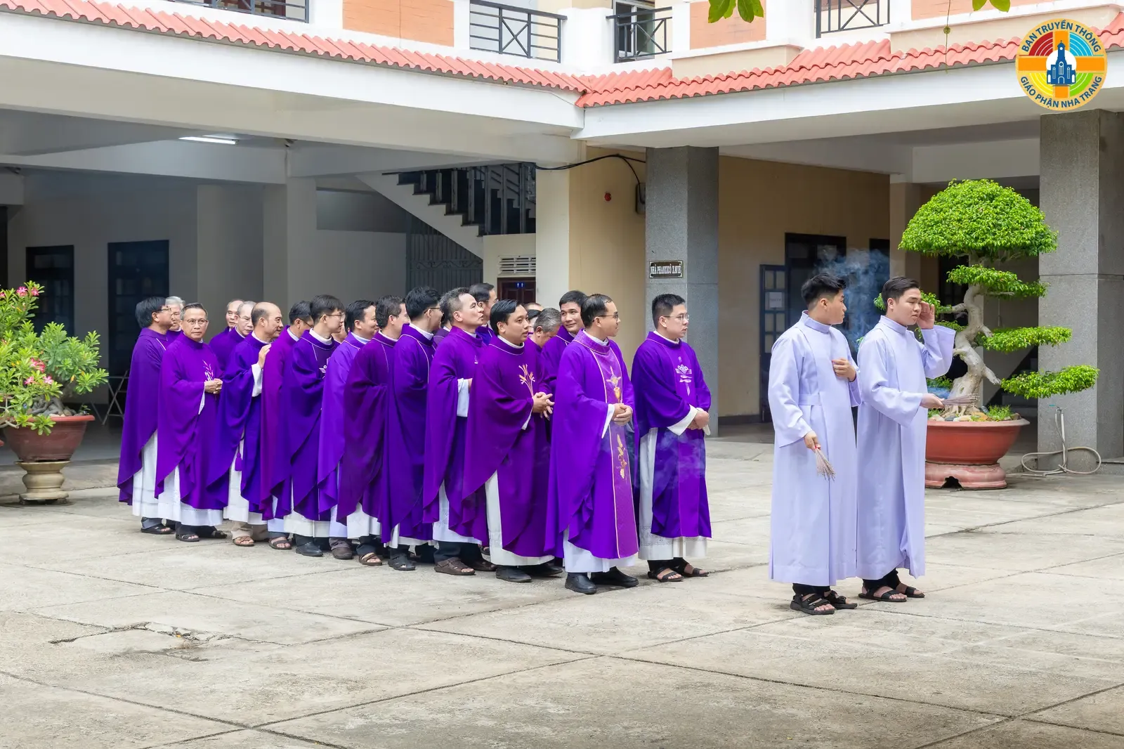 Thánh lễ cầu nguyện cho Linh Hồn Linh Mục Phêrô Trương Trãi của các Linh mục Giáo Hạt Cam Lâm và Cam Ranh - Ảnh 5