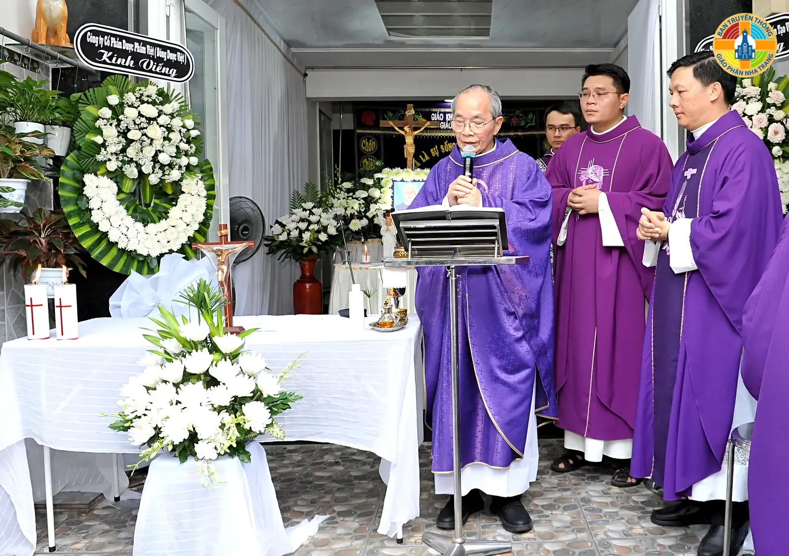 HÌNH ẢNH: Nghi thức Nhập quan và Thánh lễ đưa chân Linh Mục Phêrô Trương Trãi Tại Sài Gòn - Ảnh 12