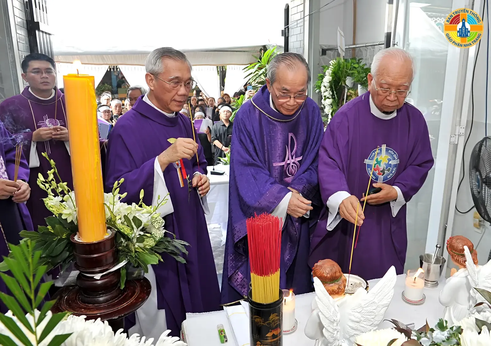 HÌNH ẢNH: Nghi thức Nhập quan và Thánh lễ đưa chân Linh Mục Phêrô Trương Trãi Tại Sài Gòn - Ảnh 4