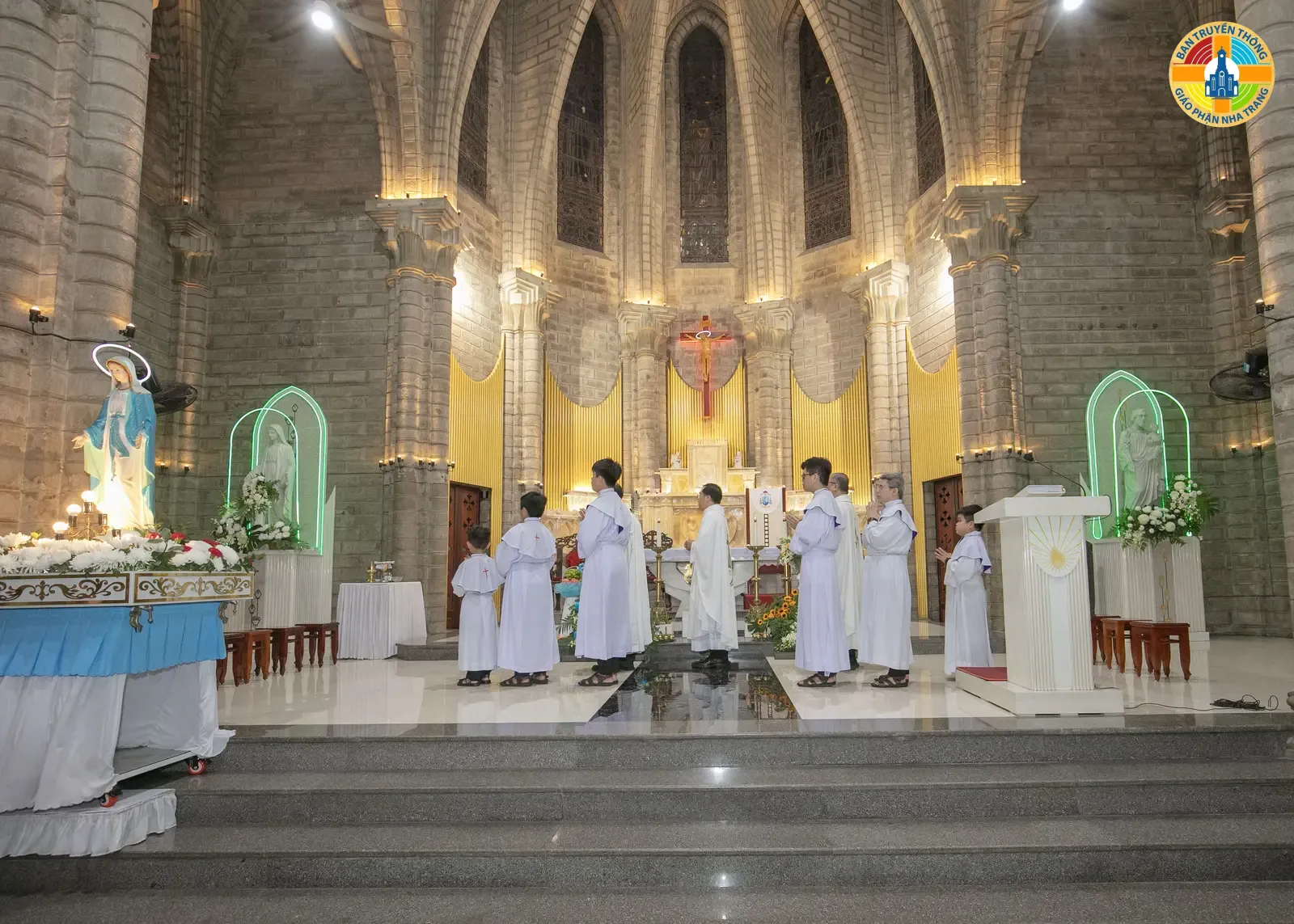 Toàn văn bài giảng trong Thánh lễ Mừng Kính Lễ Đức Mẹ Mân Côi - Bổn Mạng Giáo họ Môi Khôi tại Giáo xứ Chánh Tòa Nha Trang